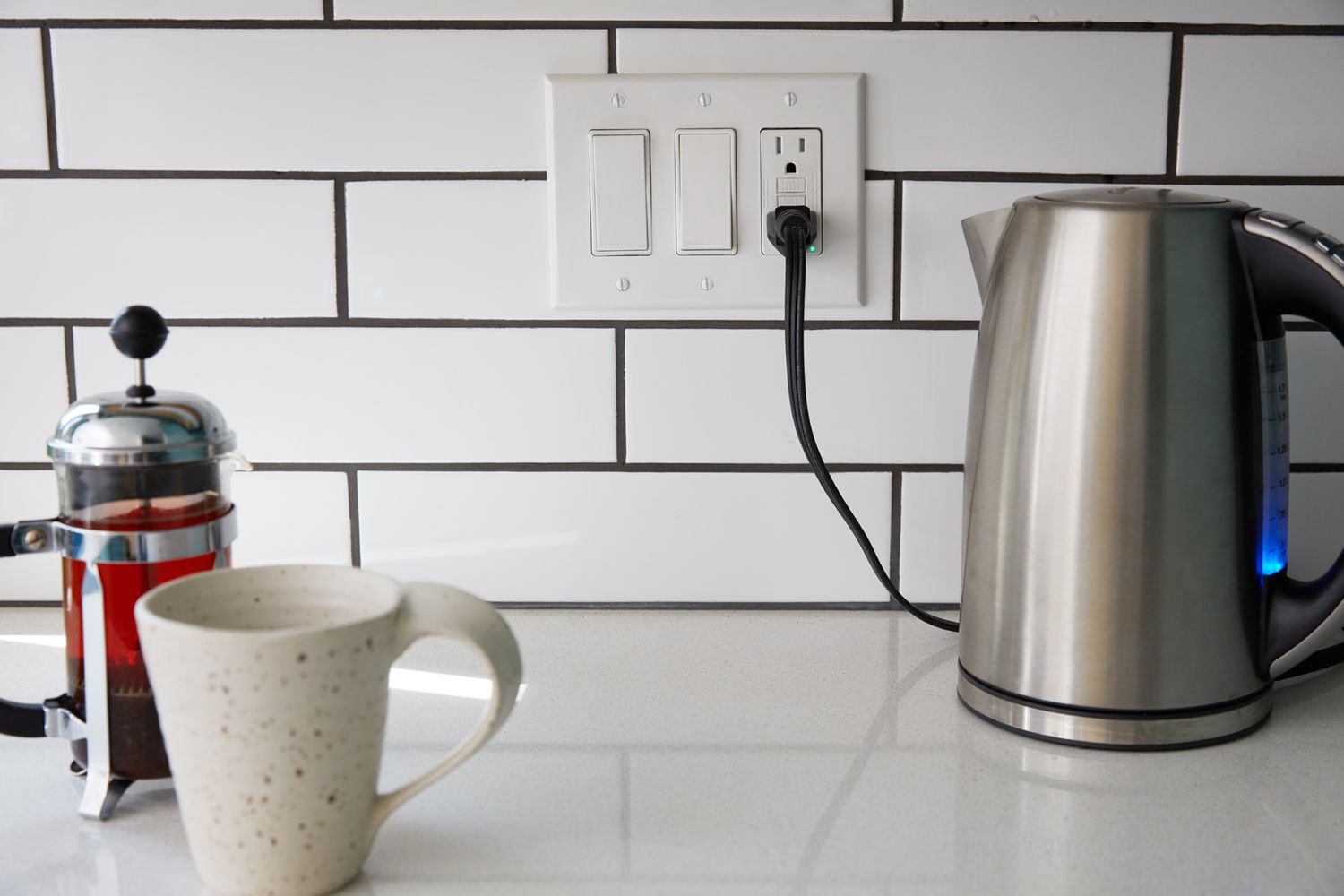 Kitchen outlets